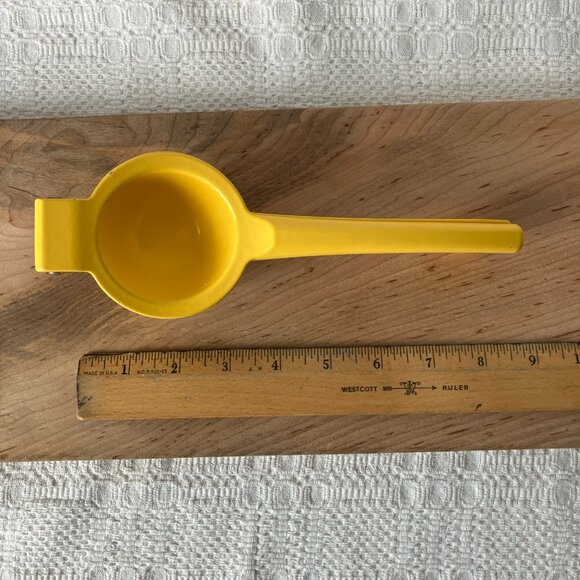 Share Lemon Lime Juicer Squeezer Aluminum - Picture 2 of 4